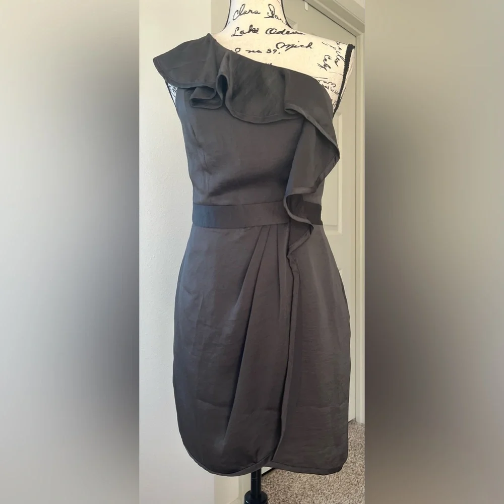 BCBGeneration Black One Shoulder Dress NWT - Picture 6 of 7